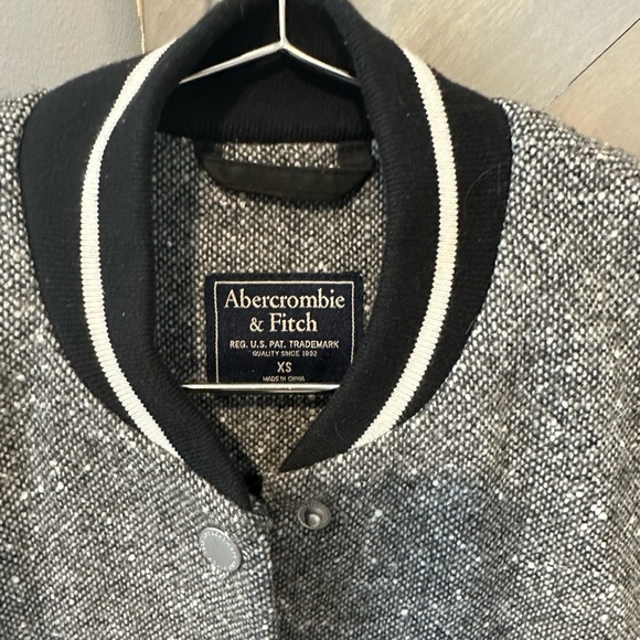 Abercrombie and Fitch Tweed Bomber Jacket - Picture 4 of 4